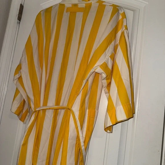 Nautica Yellow and White Striped Robe - Picture 6 of 12